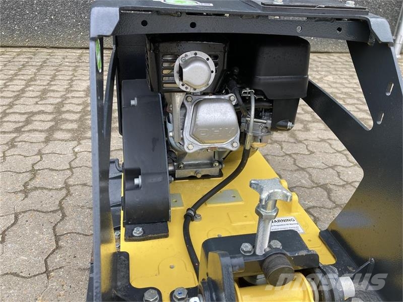Bomag BPR 25/50 Regulering af vibrator og motoromdrejnin دكاكات أفقية