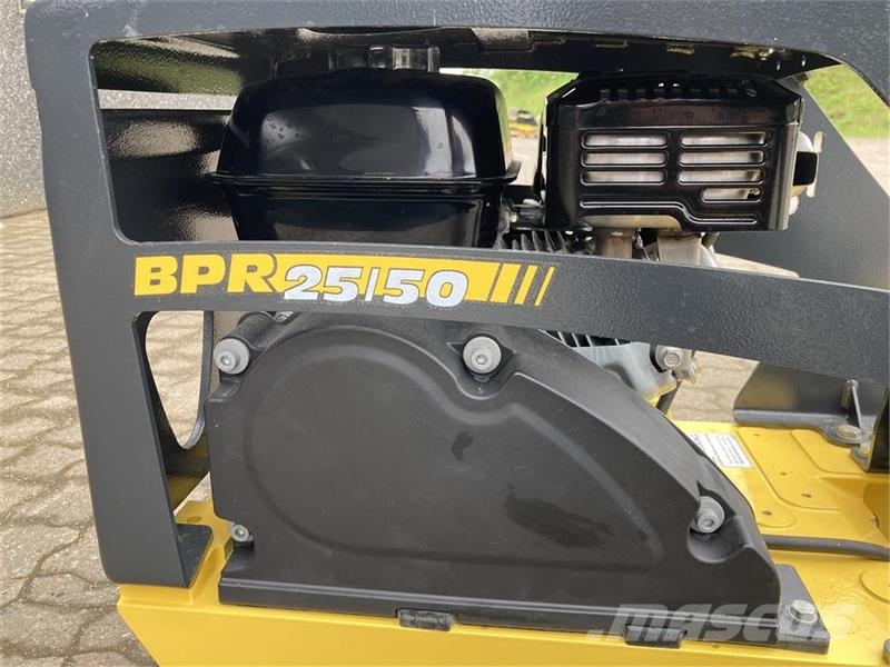 Bomag BPR 25/50 Regulering af vibrator og motoromdrejnin دكاكات أفقية