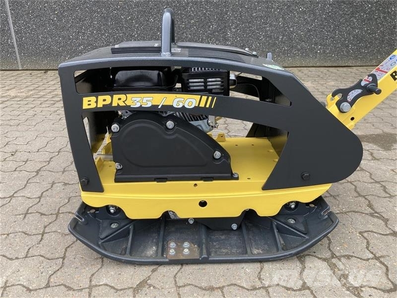 Bomag BPR 35/60 Med Honda GX60 benzinmotor دكاكات أفقية