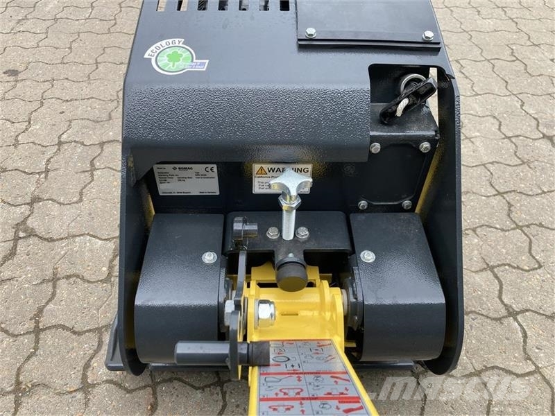 Bomag BPR 35/60 Med Honda GX60 benzinmotor دكاكات أفقية