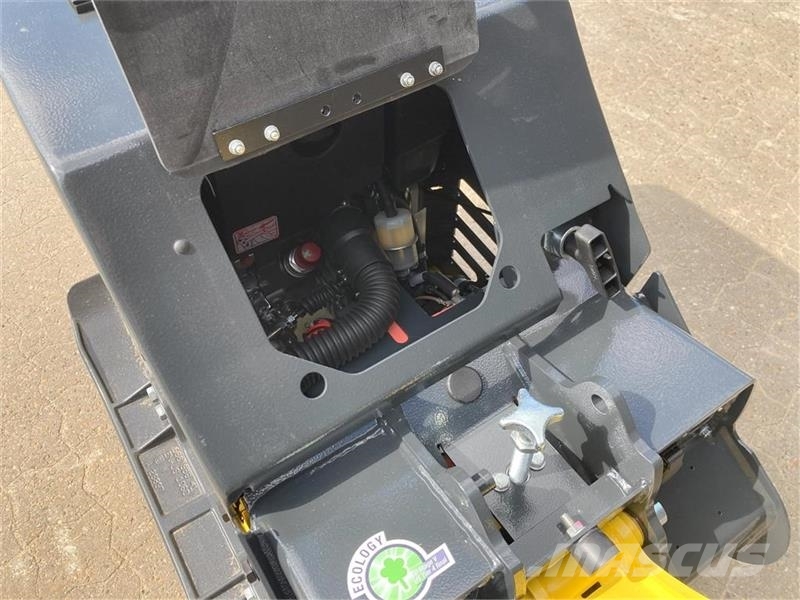 Bomag BPR 60/65 D Frembak plade med elstart دكاكات أفقية