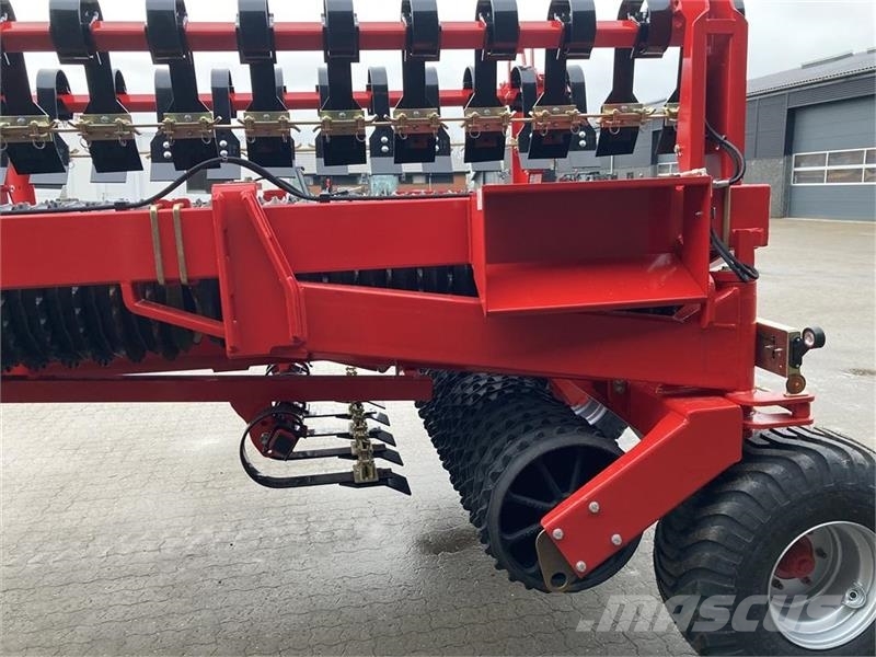 He-Va TIP ROLLER 8.20 m. Spring-Active-Transfer System - 滚笼耙
