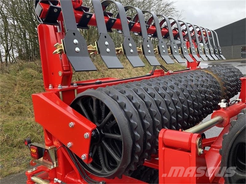 He-Va TIP ROLLER 8.20 m. Spring-Active-Transfer System - 滚笼耙