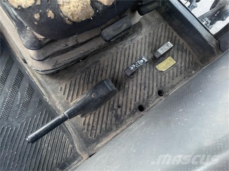 Hürlimann 6135 M. front PTO 트랙터