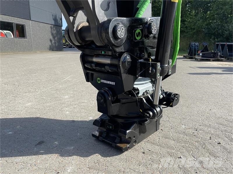 Mecalac 15 MWR Bagri na kolesih