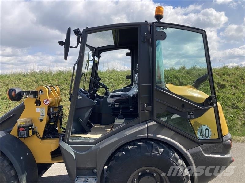 Mecalac AX 1000 Monobom med hydraulisk hurtigskift Tekerlekli yükleyiciler