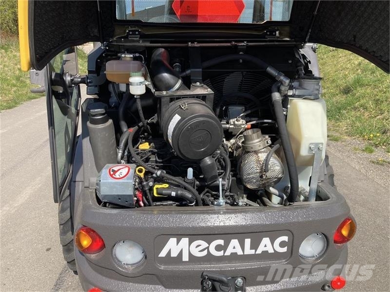 Mecalac AX 1000 Monobom med hydraulisk hurtigskift Tekerlekli yükleyiciler