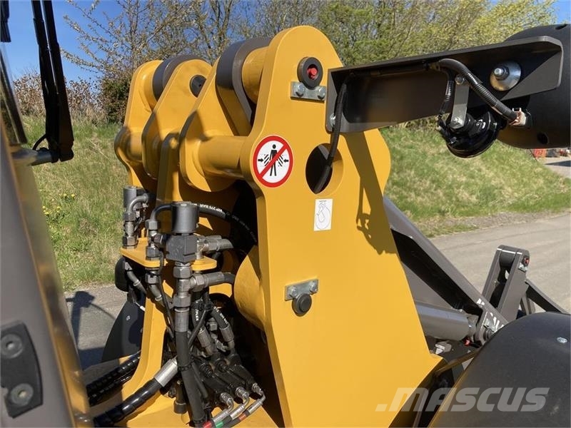 Mecalac AX 850 Monobom med hydraulisk hurtigskift Tekerlekli yükleyiciler