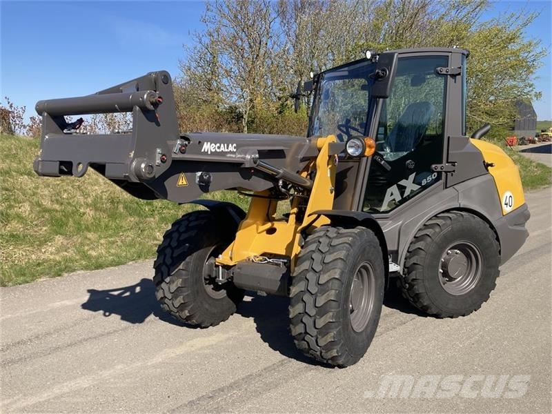 Mecalac AX 850 Monobom med hydraulisk hurtigskift Tekerlekli yükleyiciler