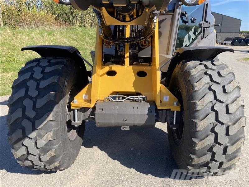 Mecalac AX 850 Monobom med hydraulisk hurtigskift Tekerlekli yükleyiciler