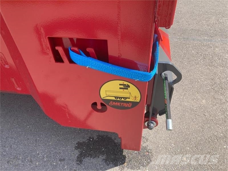 Metsjø Container med hydraulisk bagklap Special containers