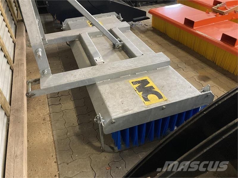 NC Engineering YS 2.0 M Passer til trepunksophæng og Veegmachines