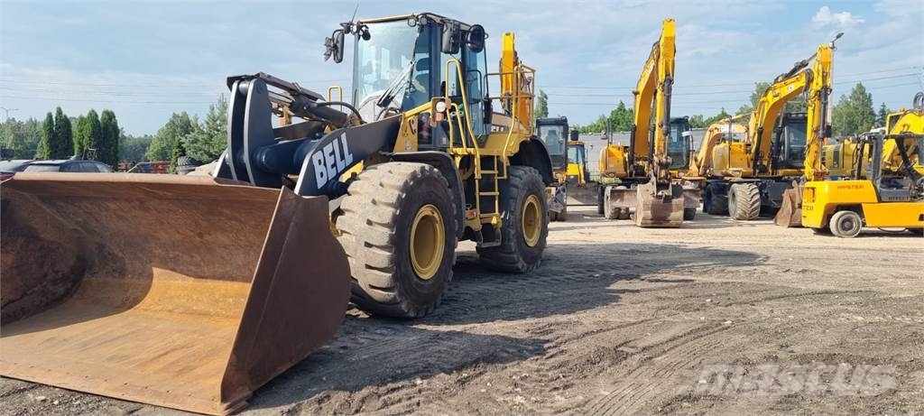 Bell L2106E Kolesové nakladače