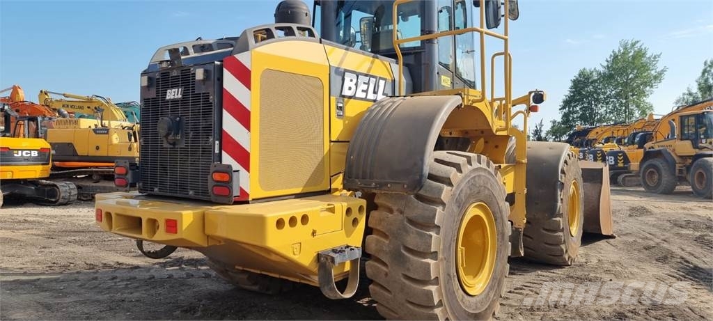 Bell L2106E Kolesové nakladače