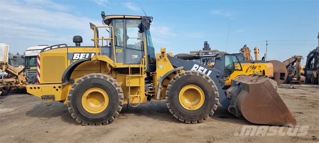 Bell L2106E Kolesové nakladače