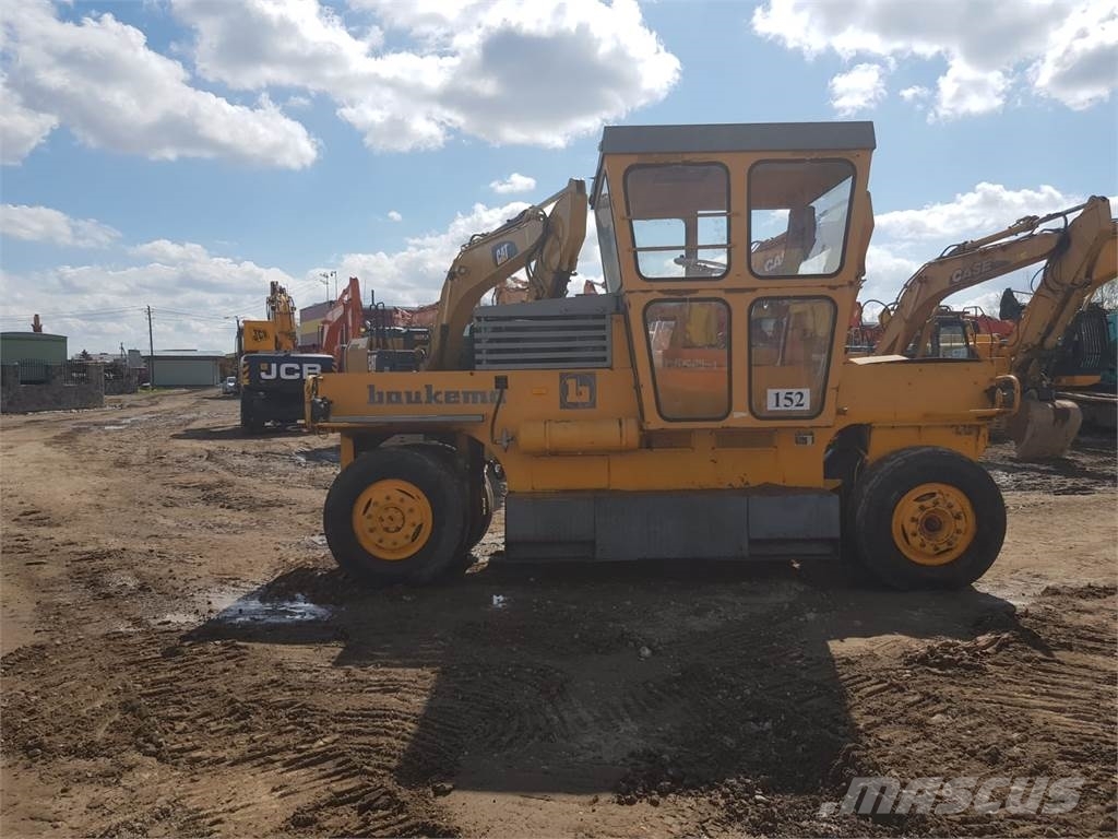 Bomag SGW-17 Bandenwalsen