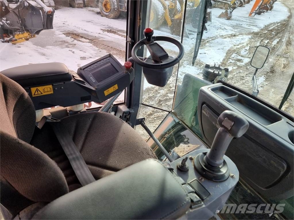 Hamm DV70 Hammtronic 双轮压路机