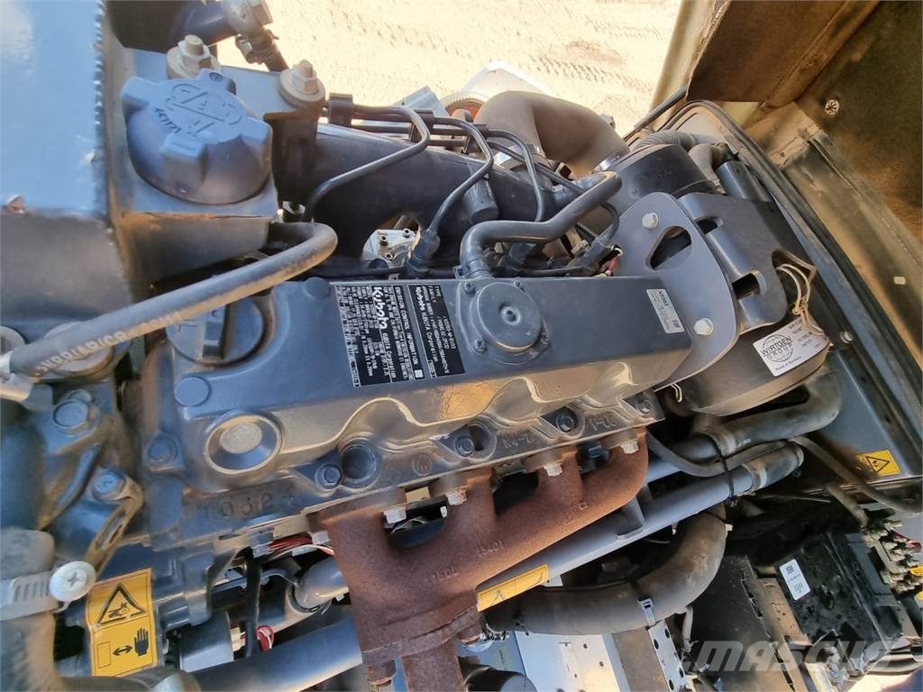 Hamm HD 13VV 双轮压路机