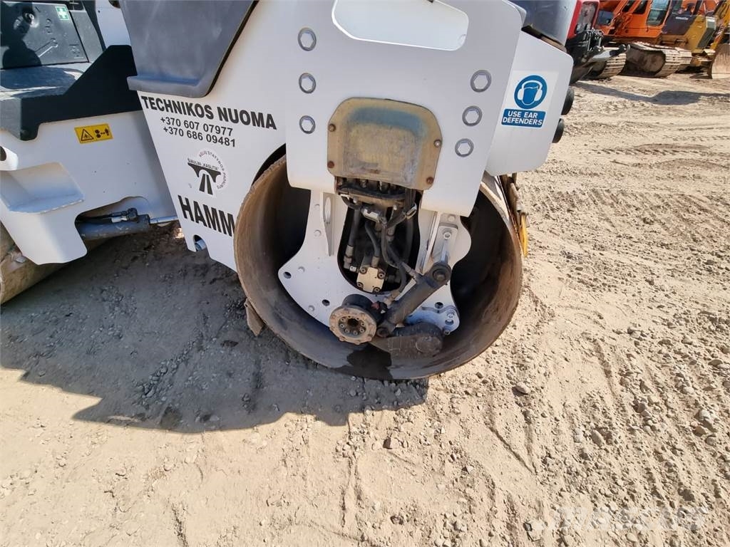Hamm HD 13VV 双轮压路机