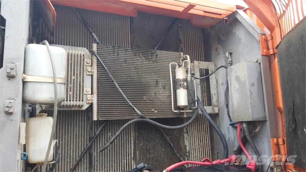 Hitachi ZX280LC-3 Escavatori cingolati