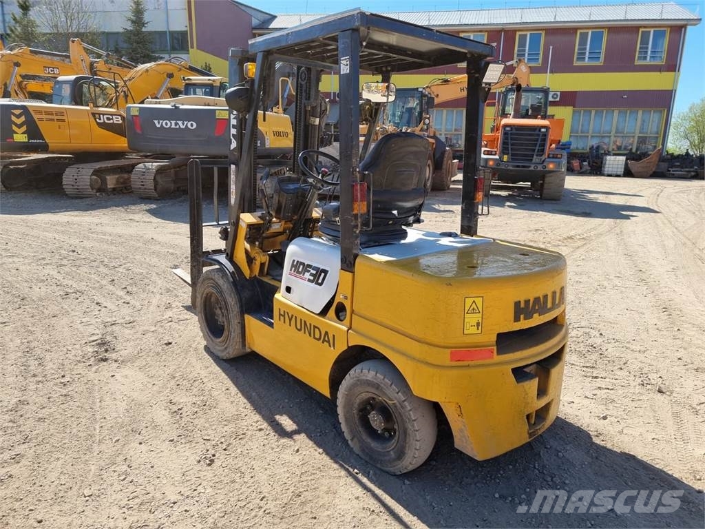 Hyundai Halla HDF30 Diesel forklifts