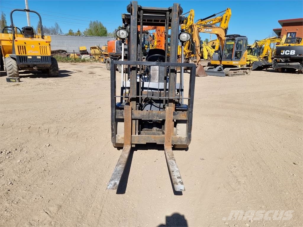 Hyundai Halla HDF30 Diesel forklifts
