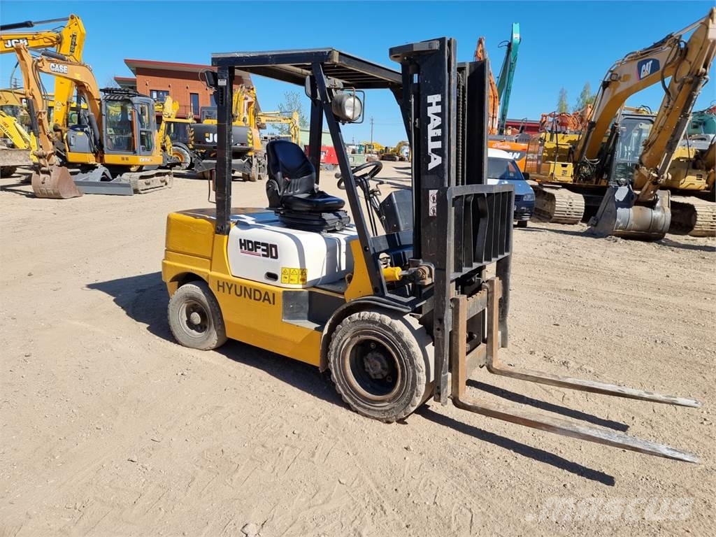 Hyundai Halla HDF30 Diesel forklifts
