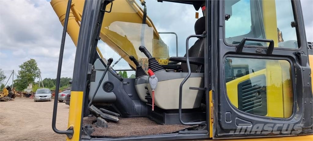 Komatsu PC210LC Rupsgraafmachines