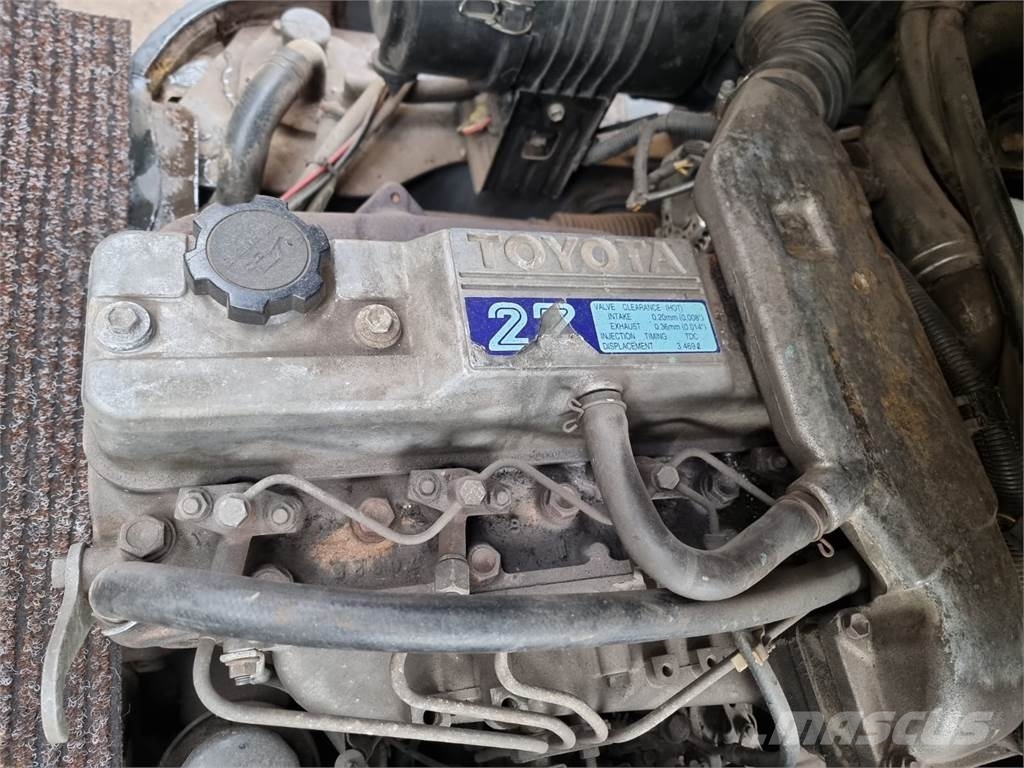 Toyota FD25 شاحنات الديزل