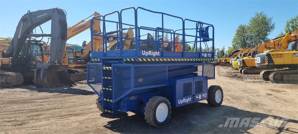 UpRight LX41DD LX-41D 4x4 Ножични работни платформи