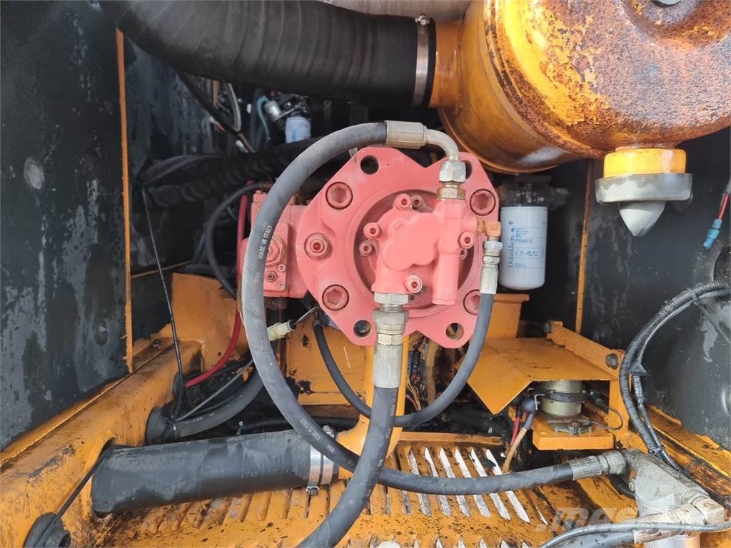 Volvo SAMSUNG SE 210LC 대형 굴삭기 29톤 이상