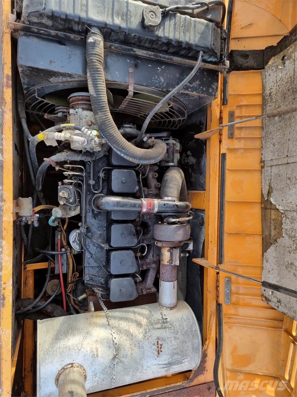 Volvo SAMSUNG SE 210LC 대형 굴삭기 29톤 이상