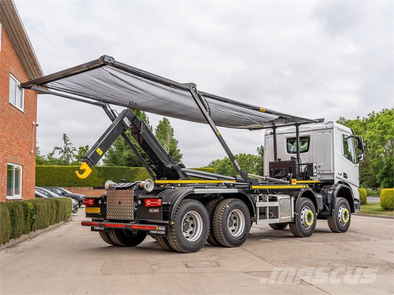 DAF XDC Hook lift trucks