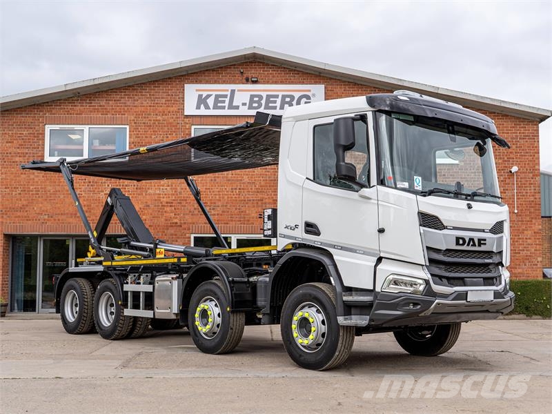 DAF XDC Hook lift trucks
