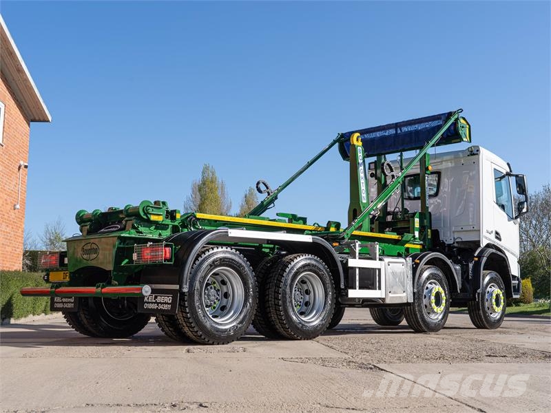 DAF XDC Hook lift trucks