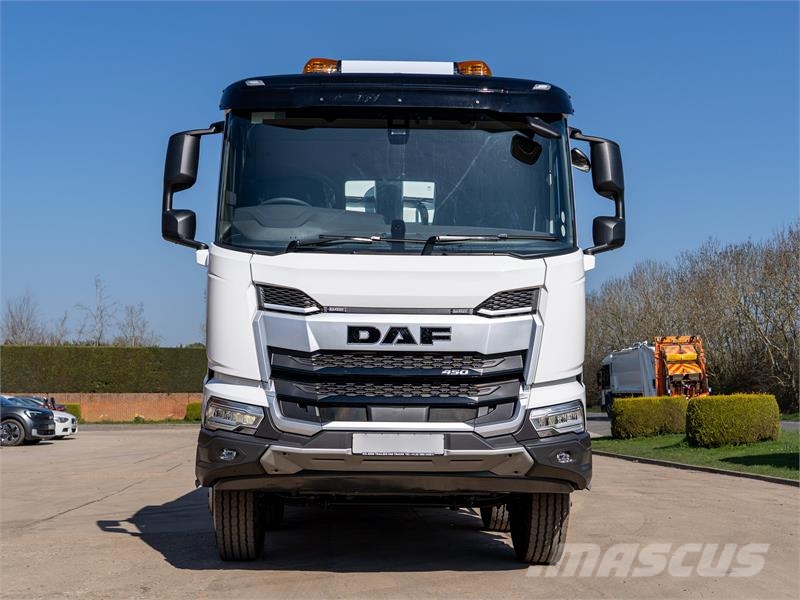 DAF XDC Tipper trucks