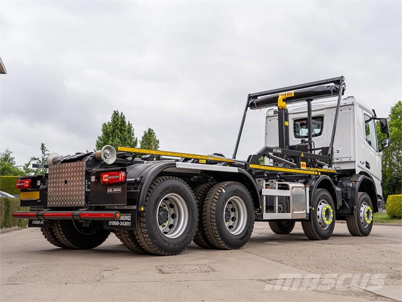 DAF XDC Hook lift trucks
