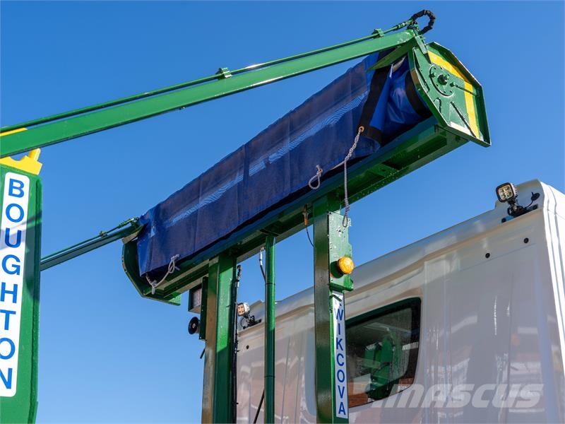 DAF XDC Hook lift trucks