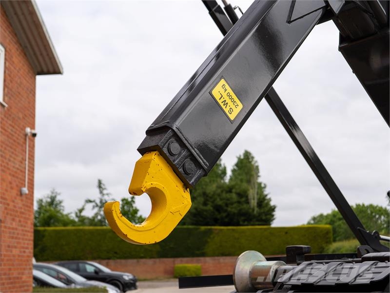 DAF XDC Hook lift trucks