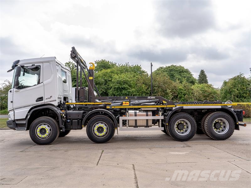 DAF XDC Hook lift trucks