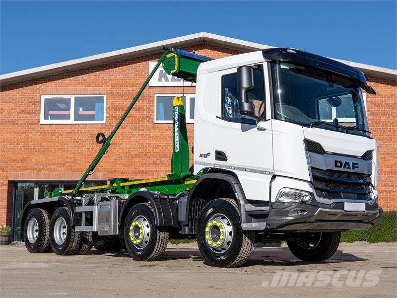 DAF XDC Hook lift trucks