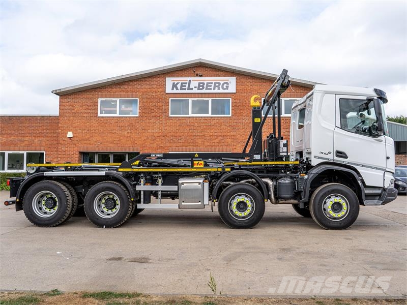 DAF XDC Hook lift trucks