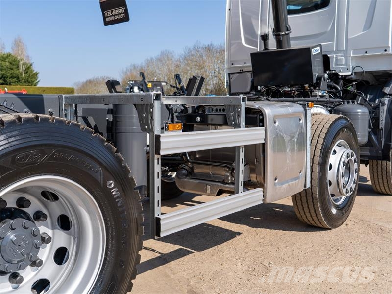 DAF XDC Tipper trucks