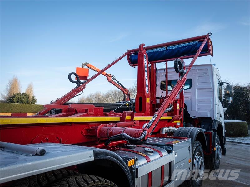 Volvo FMX Hook lift trucks