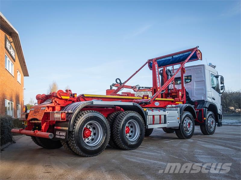 Volvo FMX Hook lift trucks
