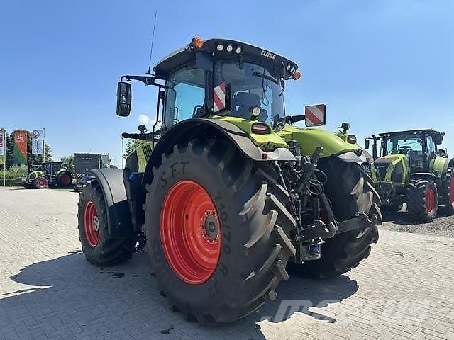 CLAAS Axion 830 Cmatic Focus Traktorit