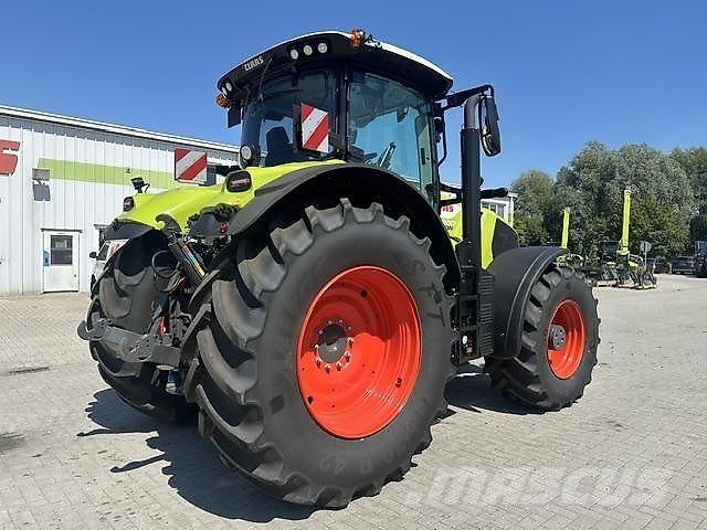 CLAAS Axion 830 Cmatic Focus Traktorit