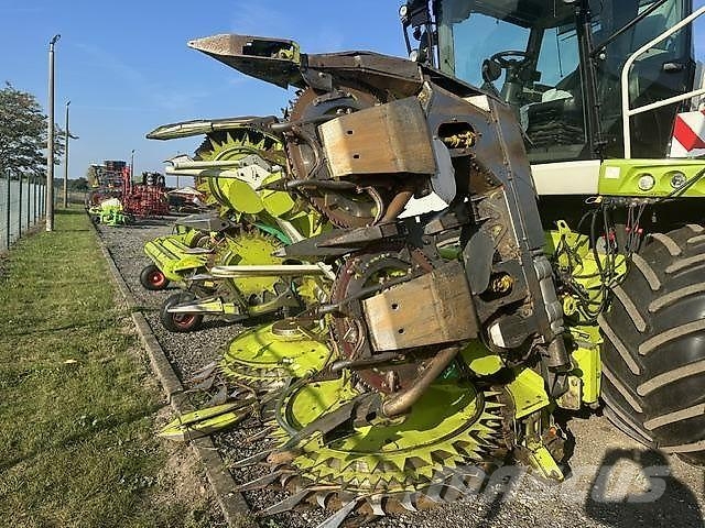 CLAAS Jaguar 870 4x4 T4f + ORBIS 600 SD Agriculture - Autres