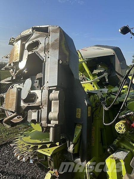 CLAAS Jaguar 870 4x4 T4f + ORBIS 600 SD Agriculture - Autres