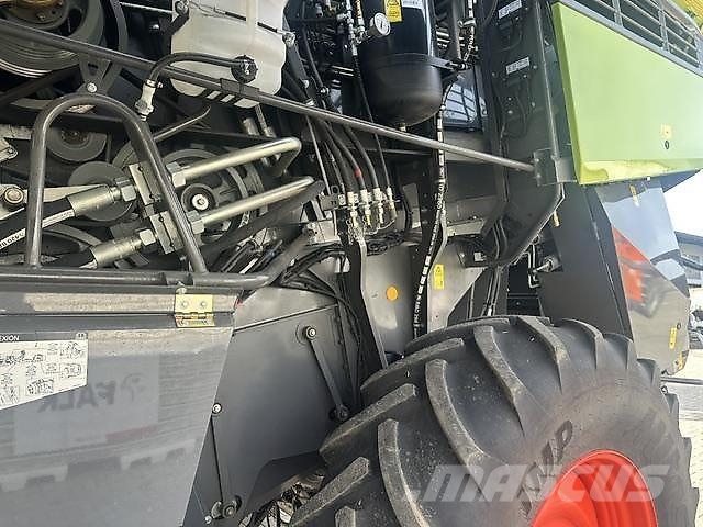 CLAAS LEXION 8800 TT - Convio flex 1380 - ex Demo Kombajni